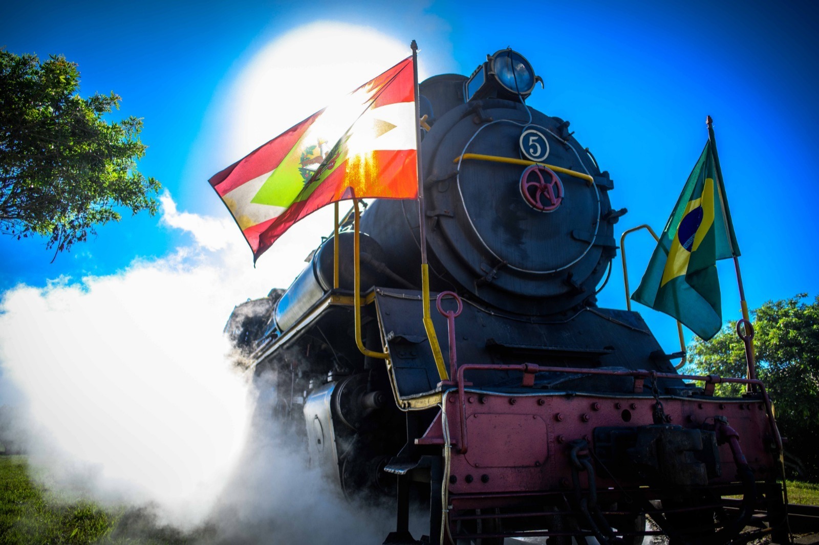 NOSSA HISTÓRIA SE CONECTA A FERROVIA