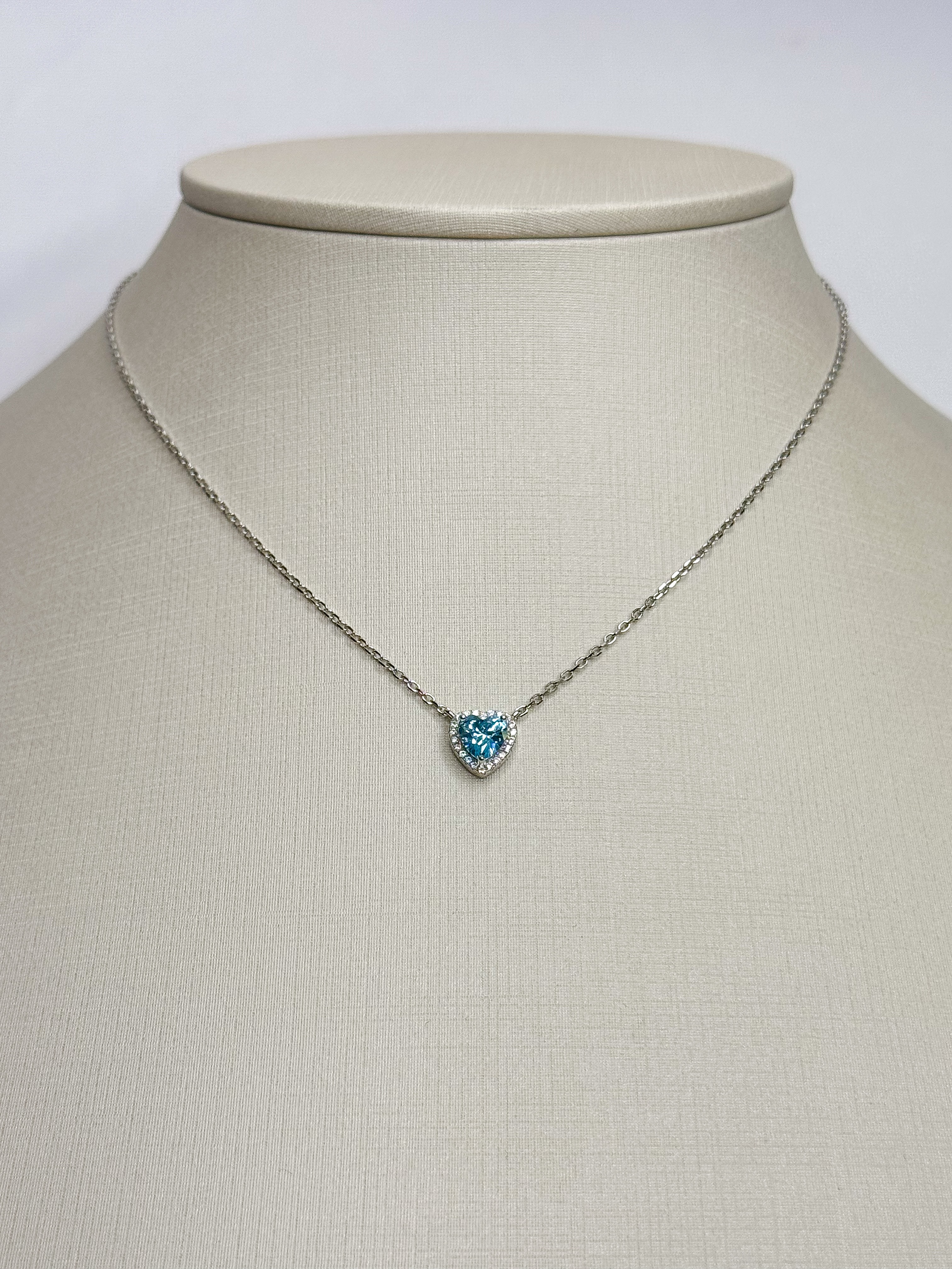 Colar de Coração Zircônia Azul Prata 925 com Banho de Ródio