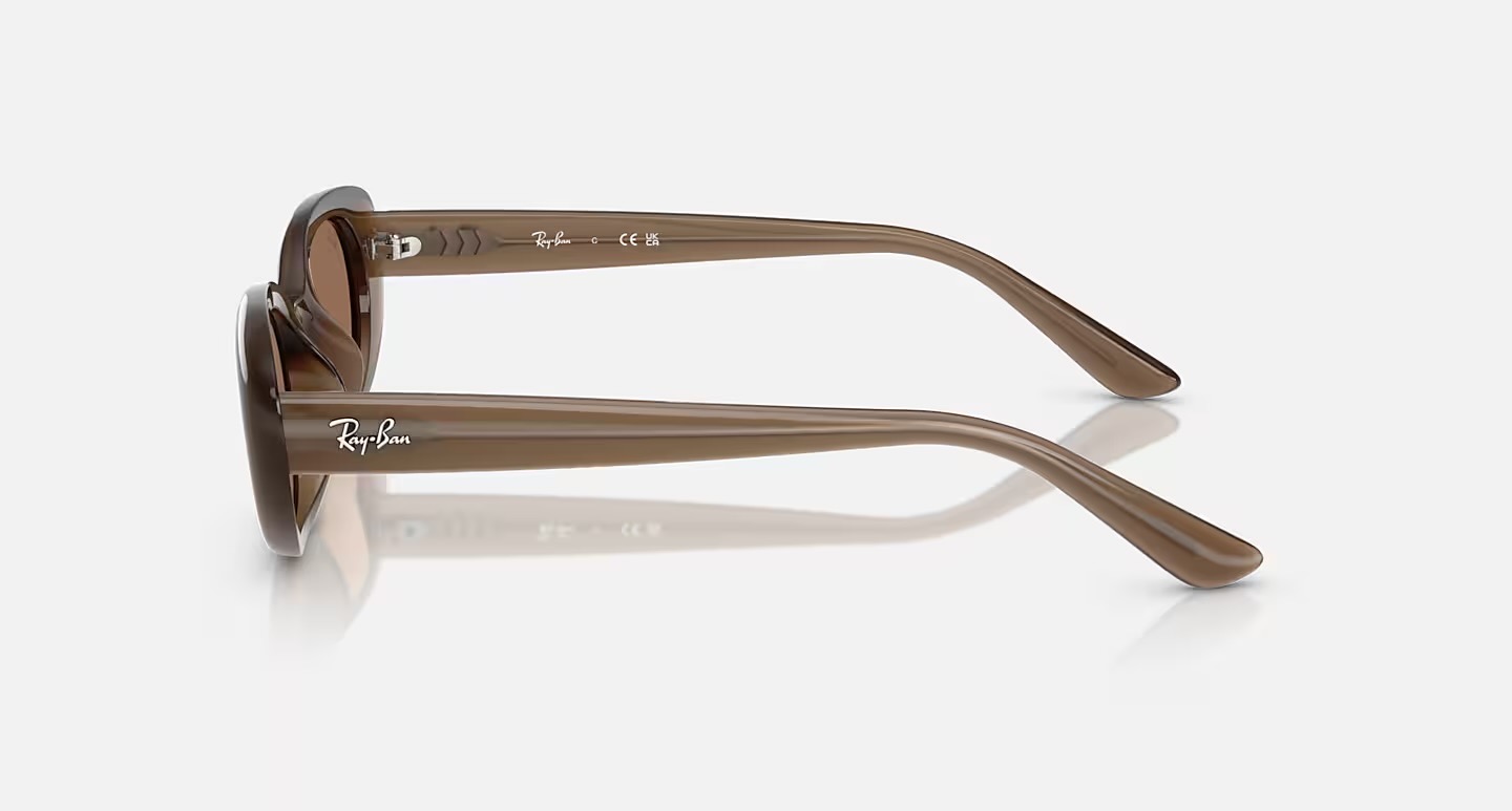 Óculos de Sol RayBan 4441D 677973