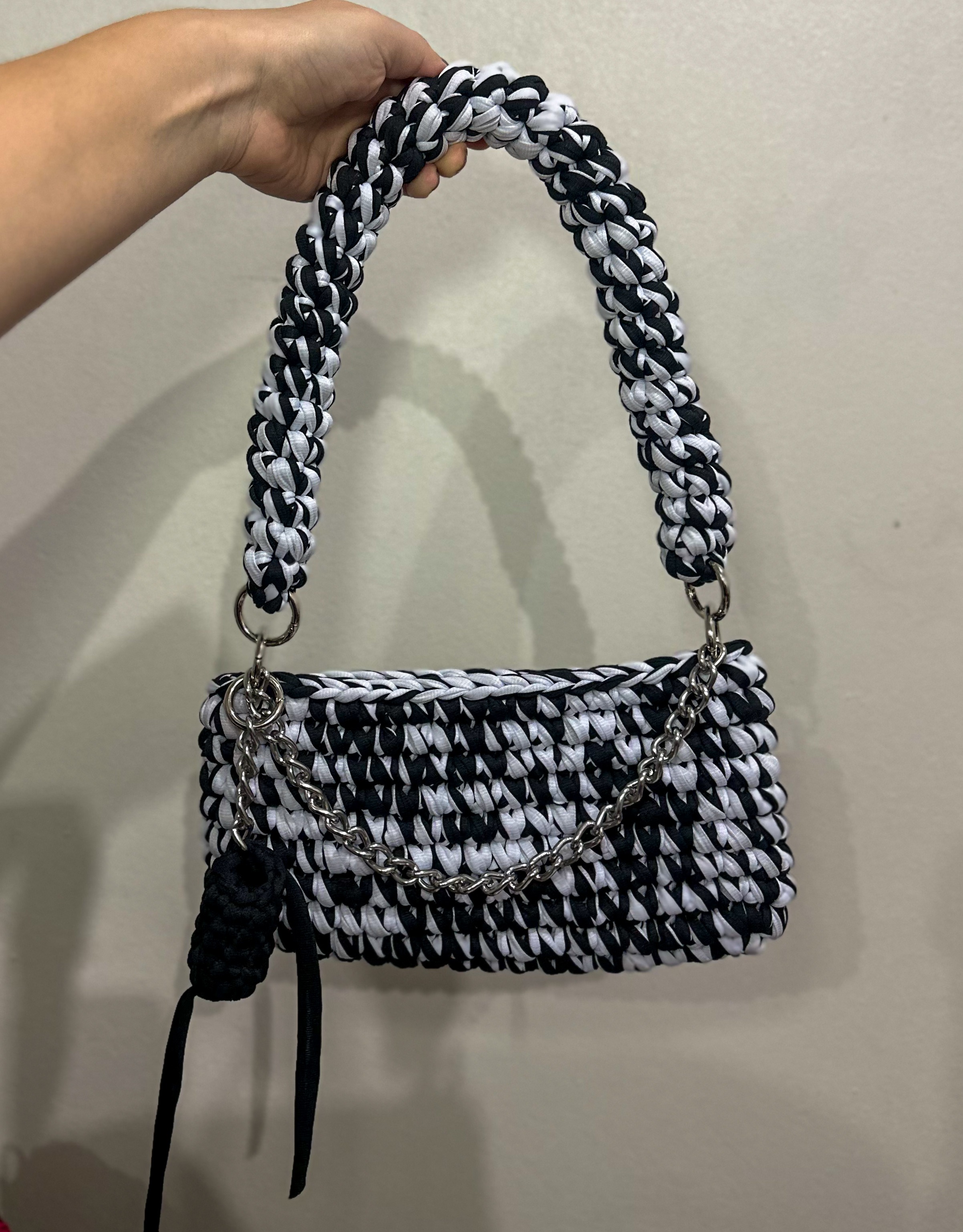 Bolsa Baguete - Preto e Branco