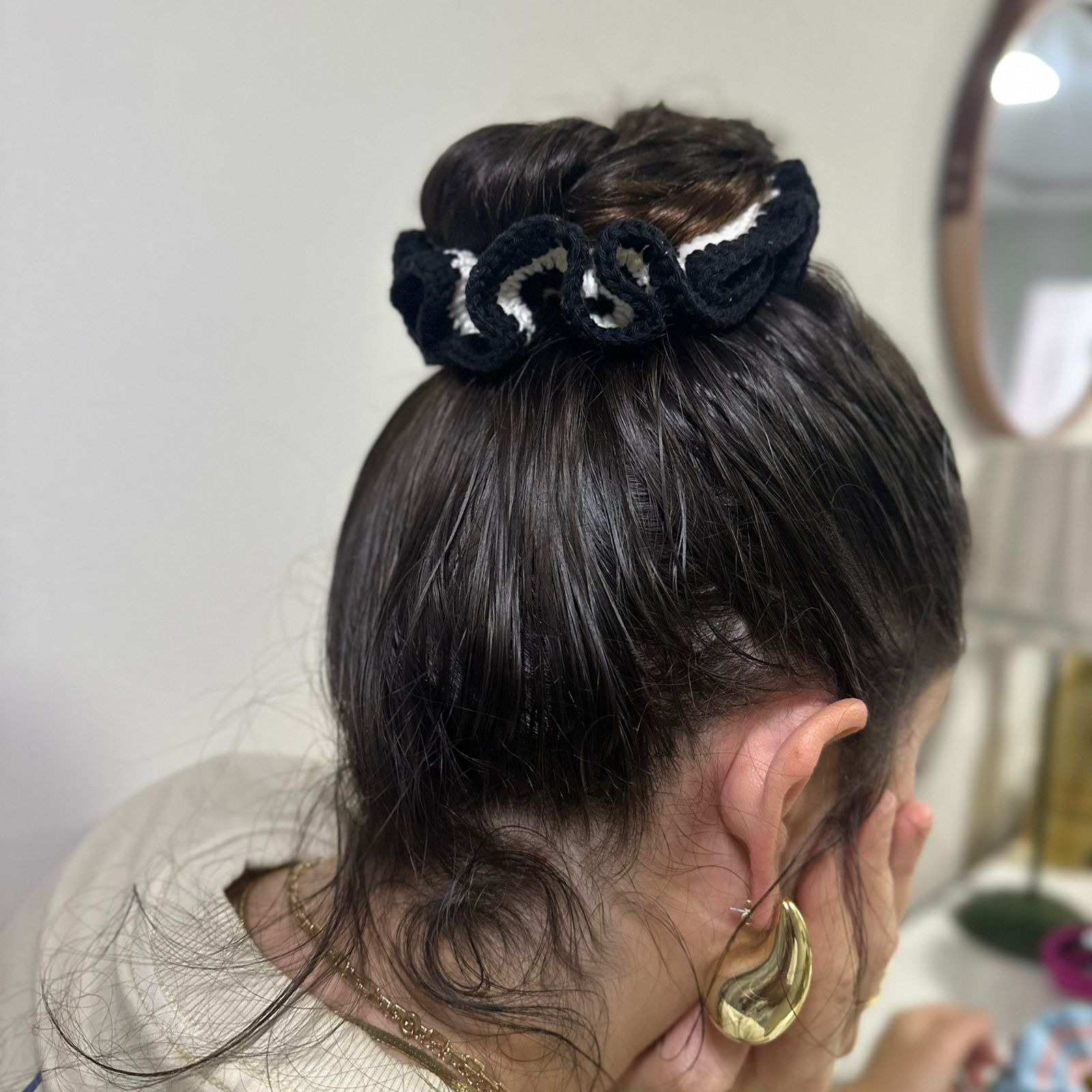 Scrunchie Bella - Preto e Branco
