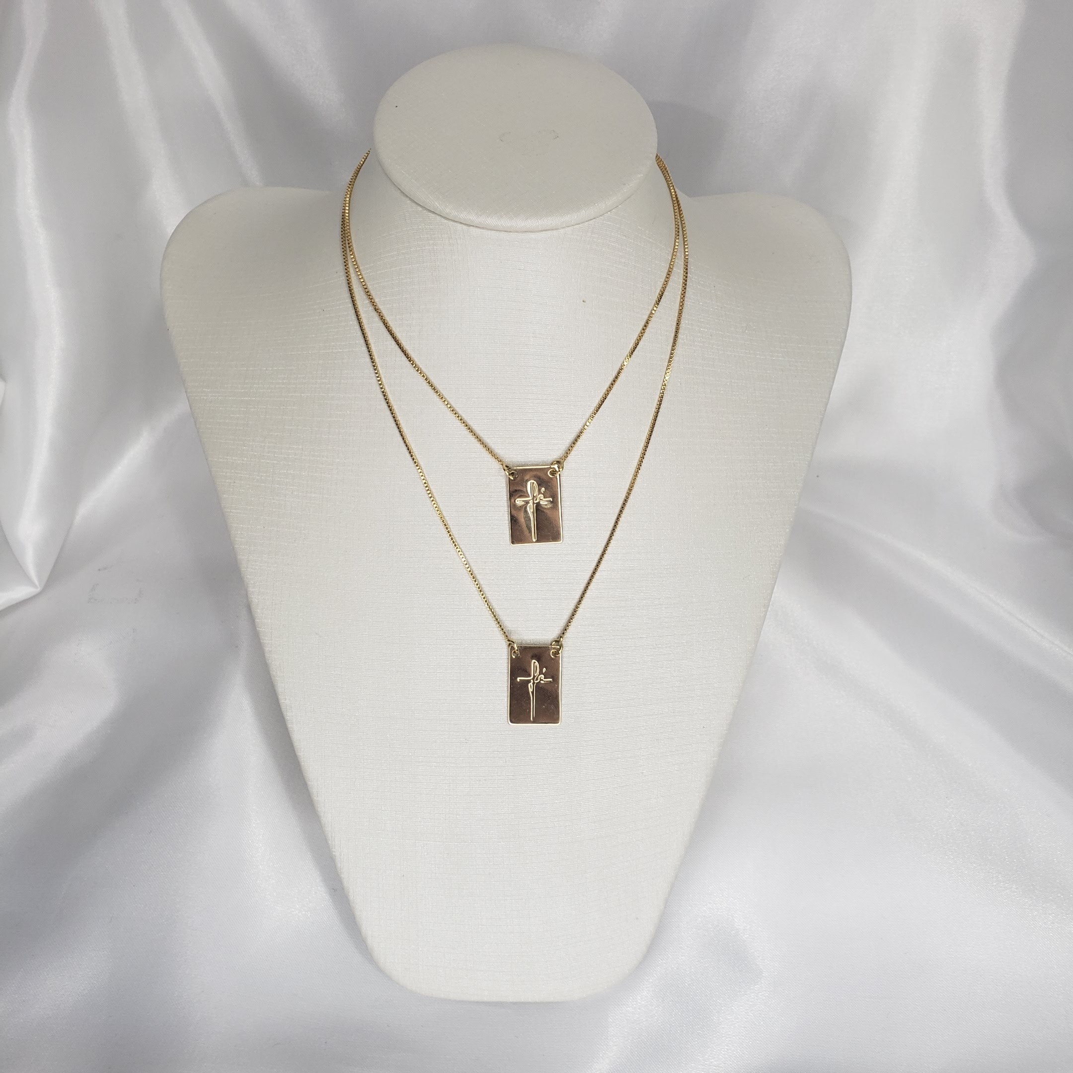 Escapulário Plaquinhas Fé Folheado Ouro 18k