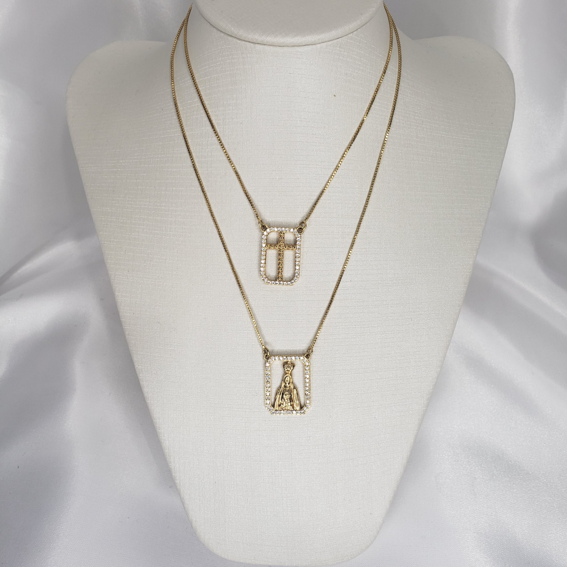 Escapulário Tradicional Nossa Senhora Menino Jesus Cruz Cravejada Folheado Ouro 18k