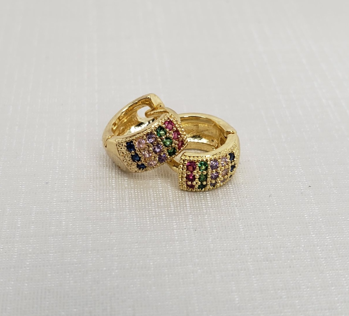 Brinco Argola Mini PP Cores Folheado Ouro 18k