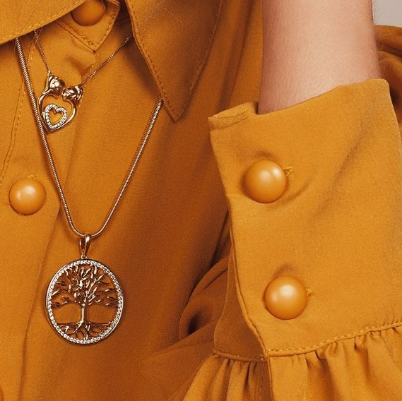 Pingente Árvore da Vida Círculo Cravejado G Folheado Ouro 18K