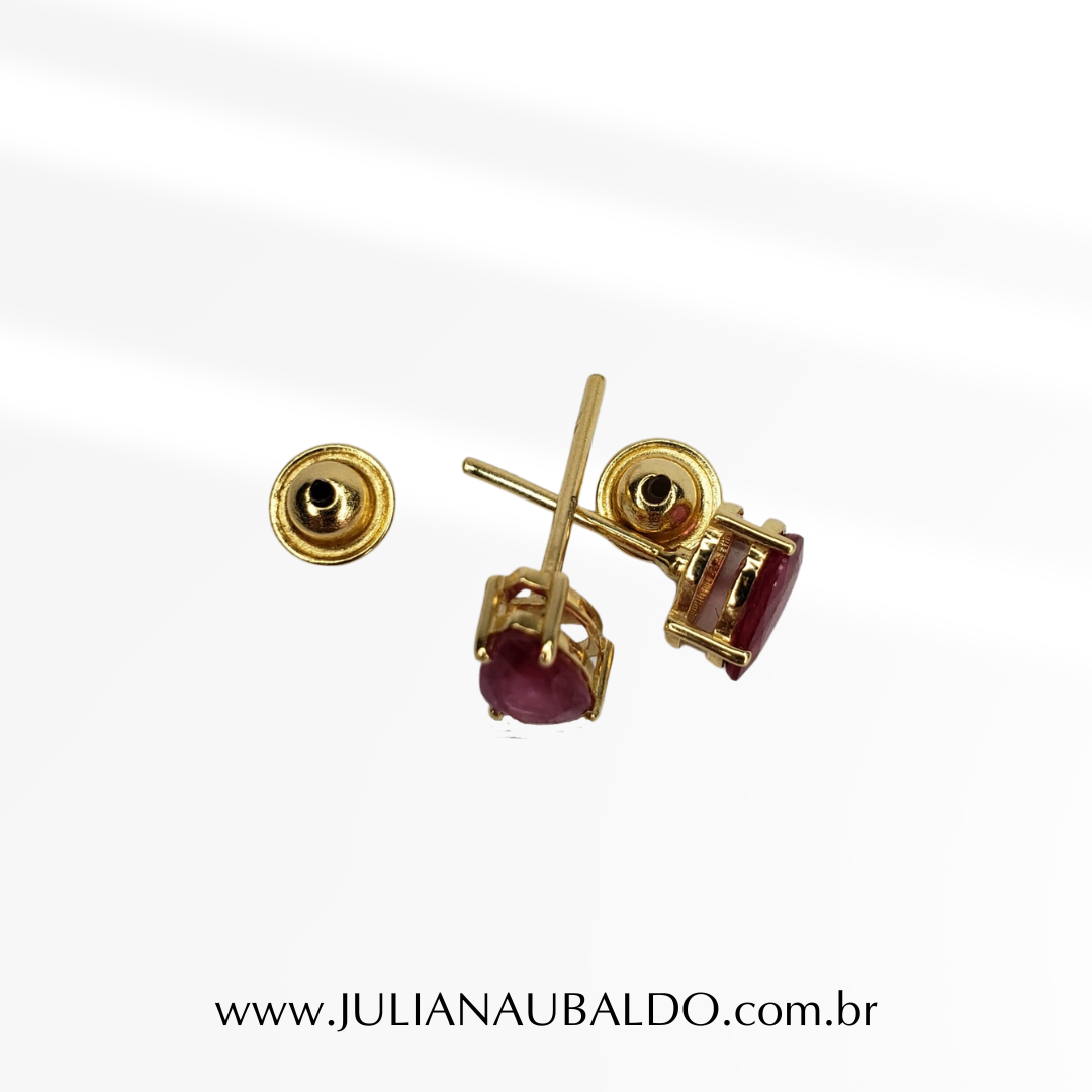 Brinco Gota de Rubi 6X5mm Ouro 18k