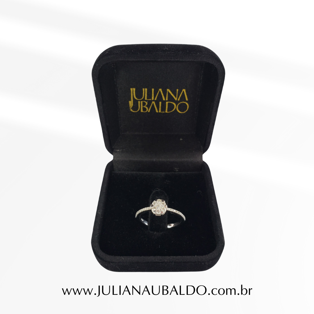 Anel Meia Aliança com Flor em Brilhantes Ouro Branco 18k