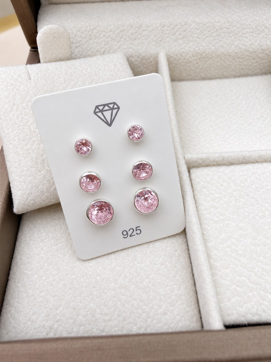 Kit em Prata com Três Pares de Brincos com Zircônias Rosa