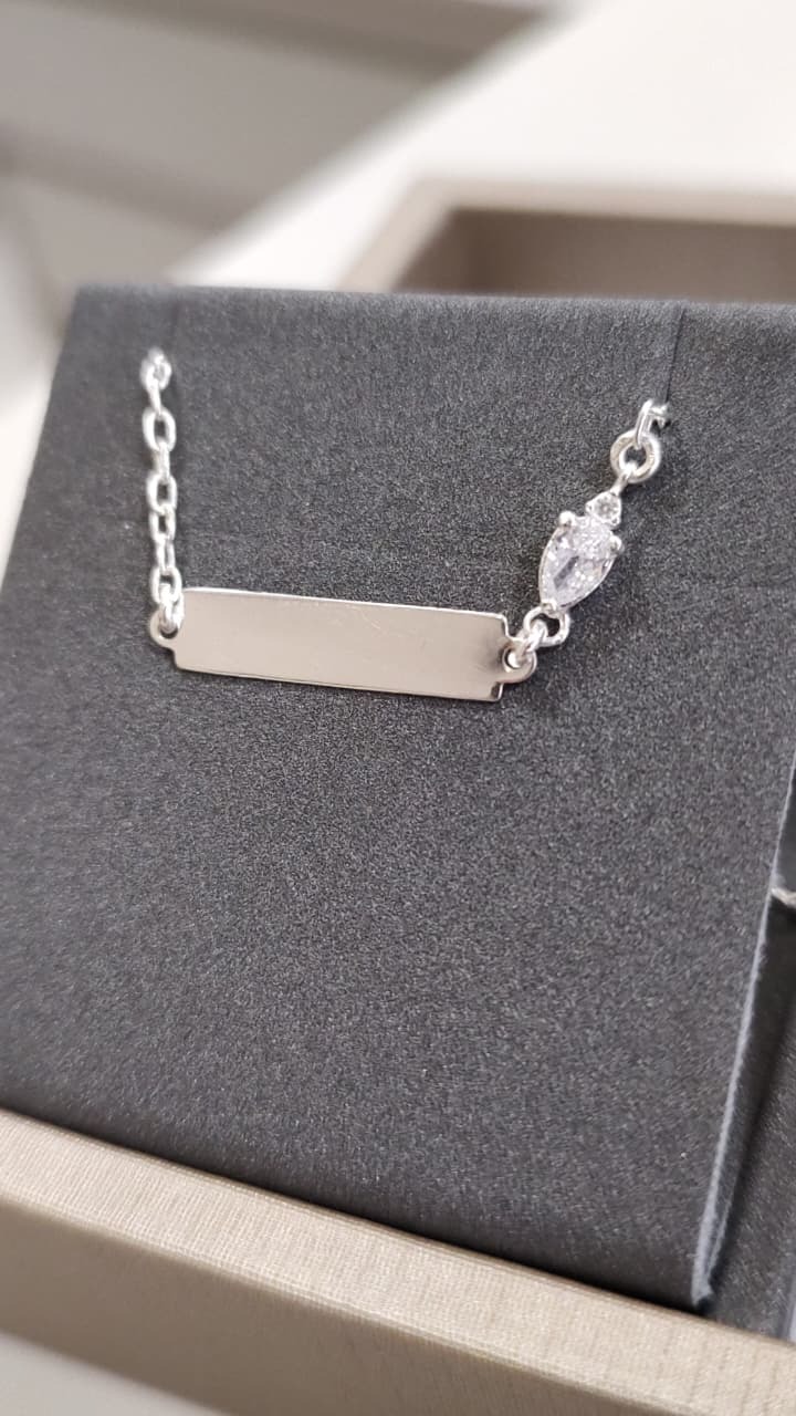 Pulseira em Prata Placa Infantil Zircônia Branca