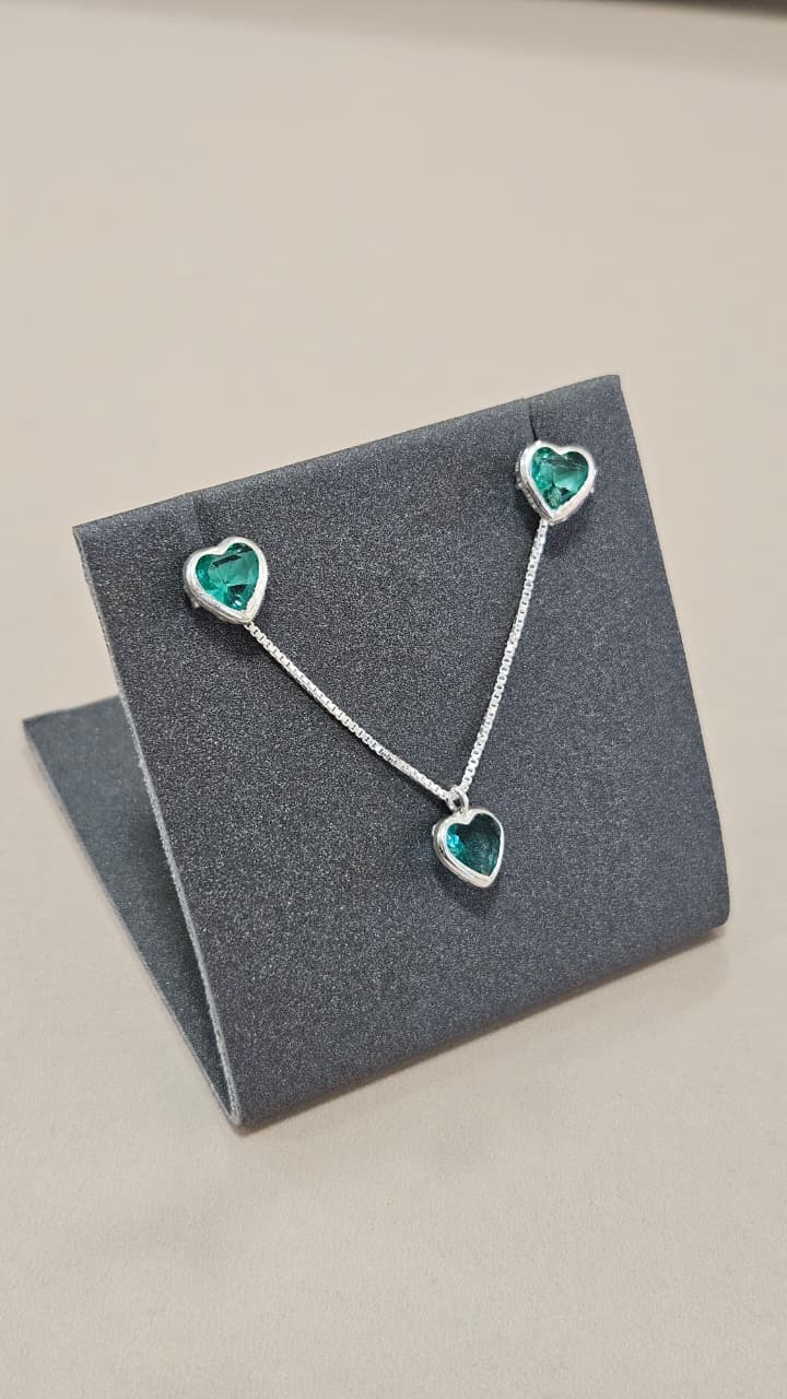 Conjunto em Prata Coração Zircônia Verde 