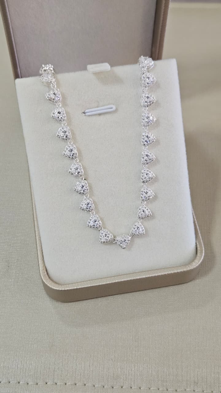 Corrente em Prata Corações Riviera Zircônias Branca