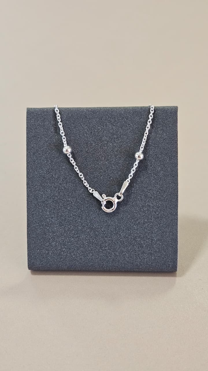 Corrente em Prata 40cm Cartier Bolinhas