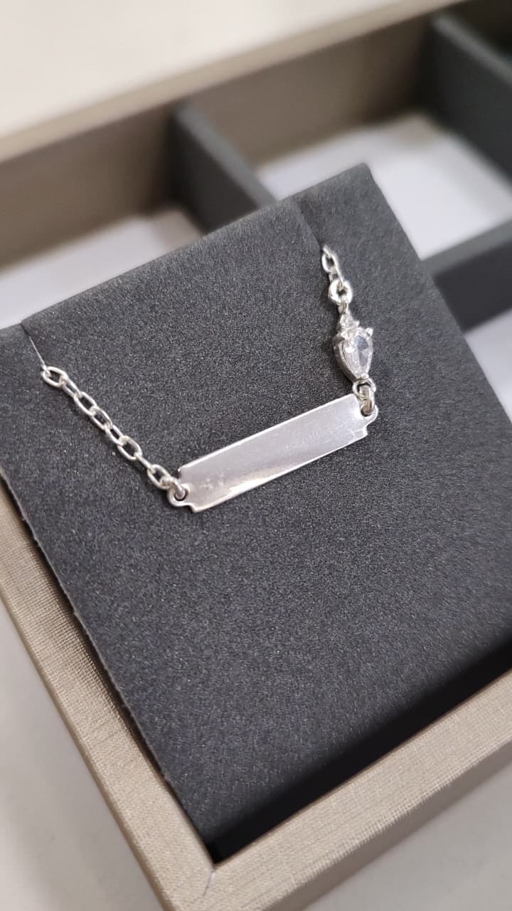 Pulseira em Prata Placa Infantil Zircônia Branca