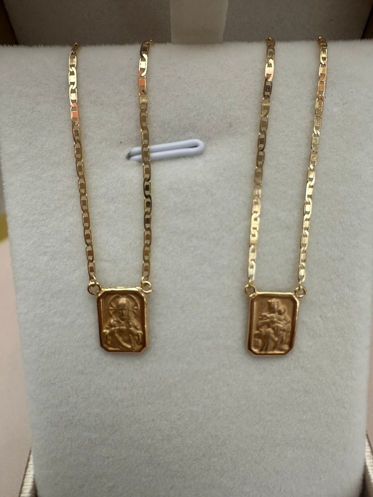 Escapulário em Ouro 18k Elo Corrente Piastrine M