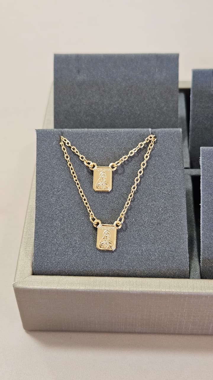 Escapulário em Semijoia com Imagens Religiosas Lisas