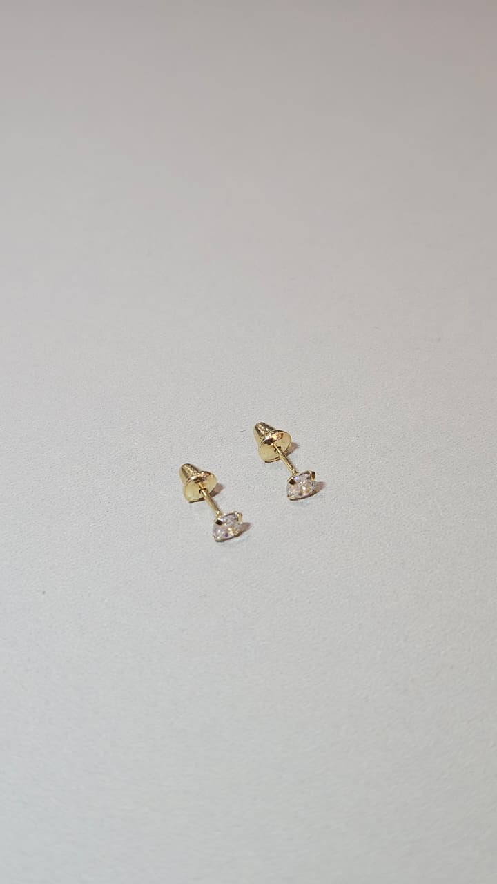 Brinco em Ouro 18k com Zircônia 3mm